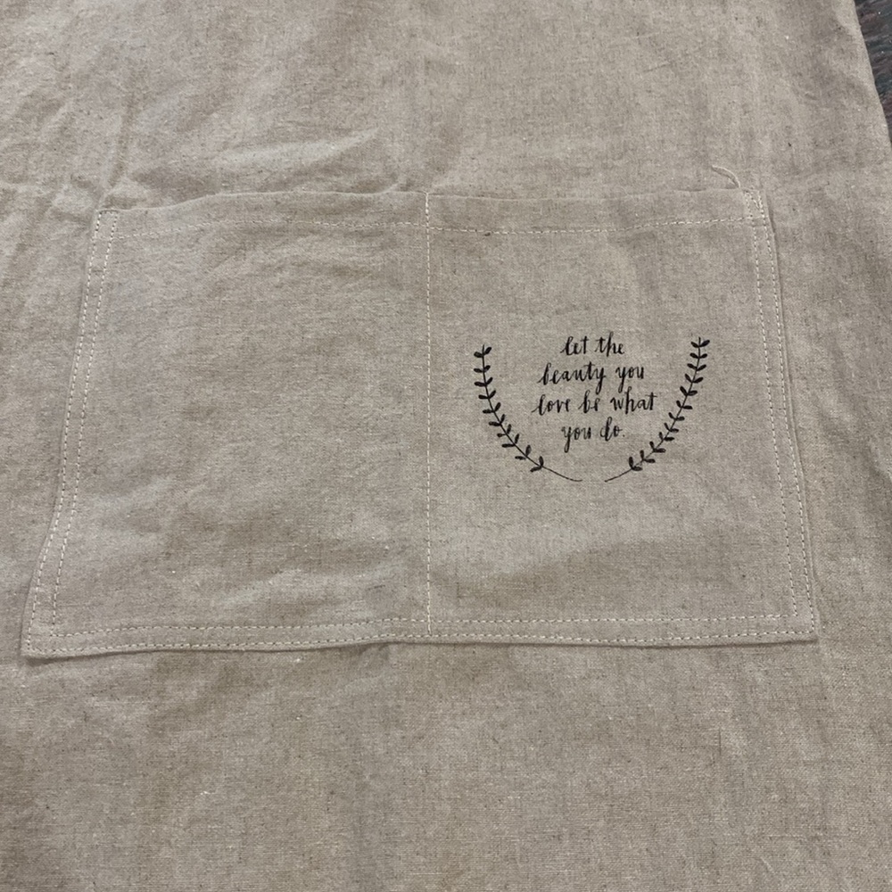 Rae Dunn Classics Tan Linen Blend Apron Unisex Adult Size S/M - Picture 7 of 12